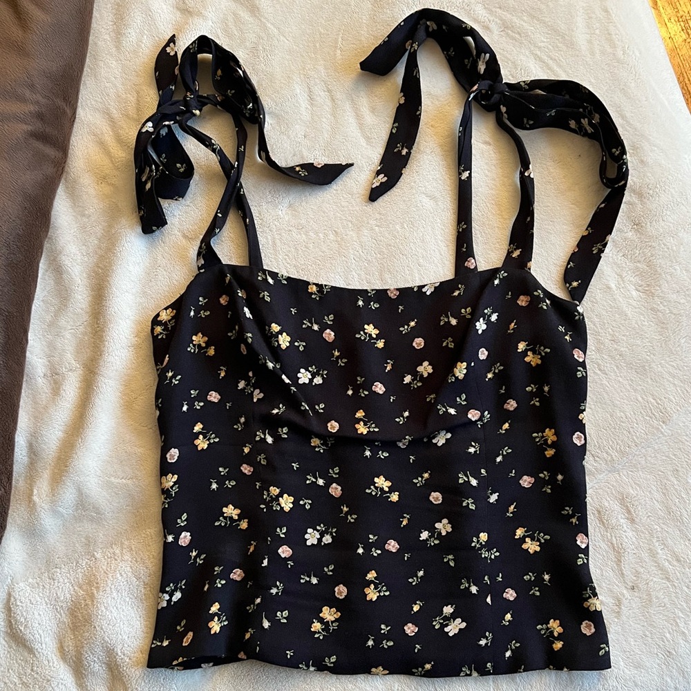 💖WELL LOVED Reformation Ellora Tie Strap tank